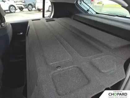 Photo 18 Peugeot 208  BLUEHDI 100 S&S BVM6