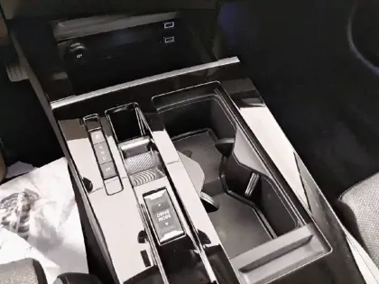 Photo 22 Opel Astra  1.2 Turbo 130 ch BVA8