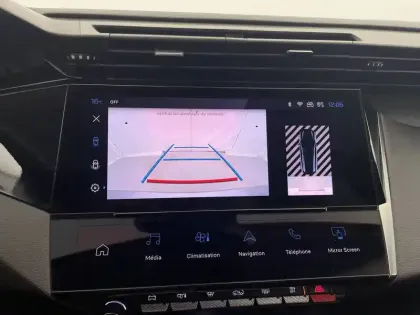 Photo 28 Peugeot 308  SW BlueHDi 130ch S&S EAT8