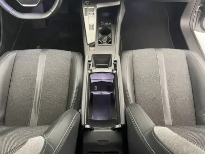 Photo 24 Peugeot 308  SW BlueHDi 130ch S&S EAT8