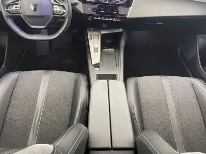 Photo 26 Peugeot 308  SW BlueHDi 130ch S&S EAT8