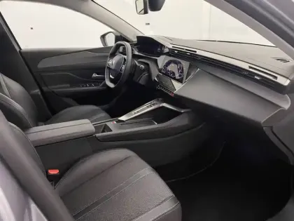 Photo 25 Peugeot 308  SW BlueHDi 130ch S&S EAT8