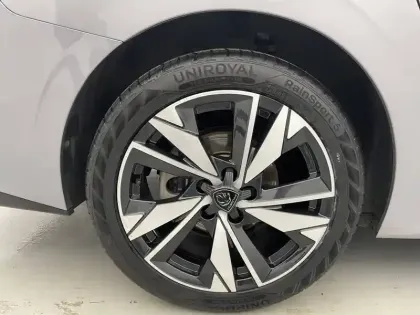 Photo 18 Peugeot 308  SW BlueHDi 130ch S&S EAT8