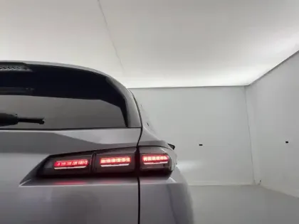 Photo 23 Peugeot 308  SW BlueHDi 130ch S&S EAT8