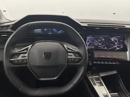 Photo 21 Peugeot 308  SW BlueHDi 130ch S&S EAT8