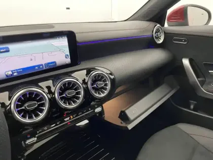 Photo 32 Mercedes CLA  Shooting Brake 250 e 8G-DCT