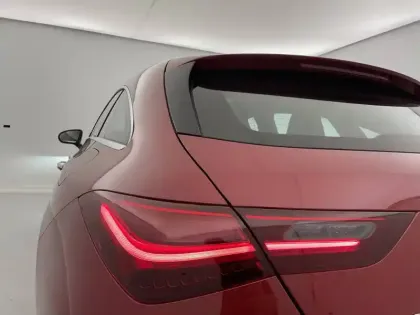 Photo 27 Mercedes CLA  Shooting Brake 250 e 8G-DCT