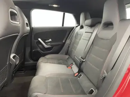 Photo 15 Mercedes CLA  Shooting Brake 250 e 8G-DCT