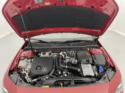 Photo 19 Mercedes CLA  Shooting Brake 250 e 8G-DCT