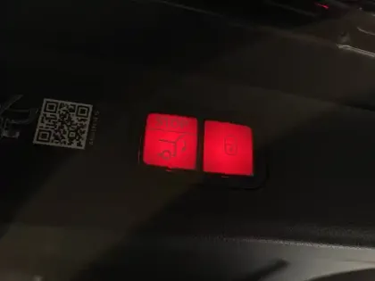 Photo 20 Mercedes Classe E  Break 300 e Hybrid EQ 9G-Tronic