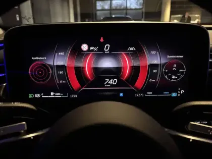 Photo 7 Mercedes Classe E  Break 300 e Hybrid EQ 9G-Tronic