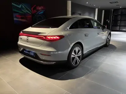 Photo 43 Mercedes EQE  300