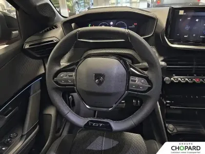 Photo 13 Peugeot 208  Electrique 54 kWh 156ch