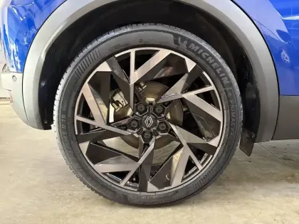 Photo 37 Renault Captur  E-Tech full hybrid 145 ch