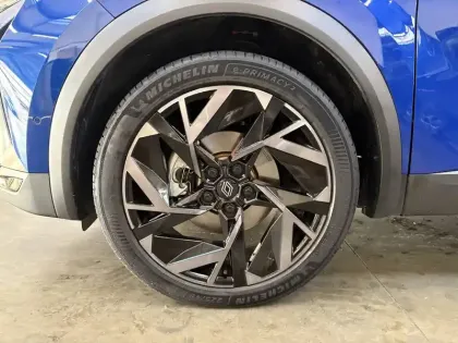 Photo 94 Renault Captur  E-Tech full hybrid 145 ch