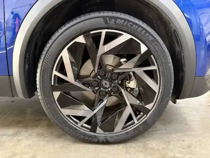 Photo 54 Renault Captur  E-Tech full hybrid 145 ch