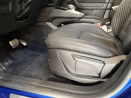 Photo 67 Renault Captur  E-Tech full hybrid 145 ch