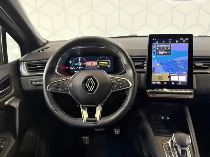 Photo 82 Renault Captur  E-Tech full hybrid 145 ch