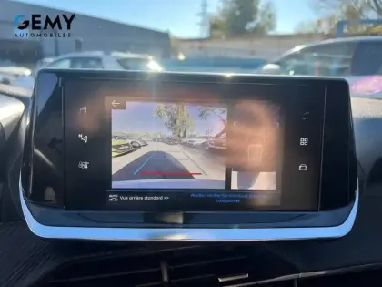 Photo 18 Peugeot 2008  PureTech 100 S&S BVM6