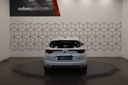 Photo 6 Renault Megane Mégane IV Estate E-TECH Plug-In Hybride 160