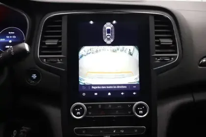 Photo 16 Renault Megane Mégane IV Estate E-TECH Plug-In Hybride 160