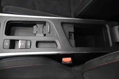 Photo 22 Renault Megane Mégane IV Estate E-TECH Plug-In Hybride 160