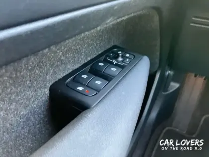 Photo 21 Volvo Xc40  T4 Recharge 129+82 ch DCT7