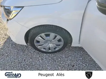 Photo 10 Peugeot 208  PureTech 100 S&S BVM6