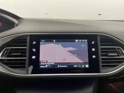 Photo 19 Peugeot 308  PureTech 130ch S&S BVM6