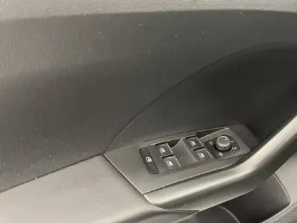 Photo 28 Volkswagen T-cross  1.0 TSI 110 Start/Stop DSG7