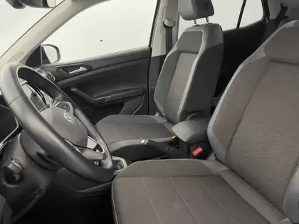 Photo 13 Volkswagen T-cross  1.0 TSI 110 Start/Stop DSG7