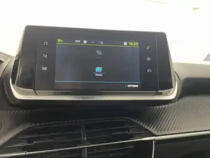 Photo 20 Peugeot 208  Electrique 50 kWh 136ch