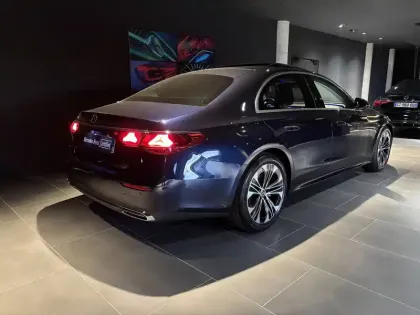 Photo 1 Mercedes Classe E  220 d 9G-Tronic