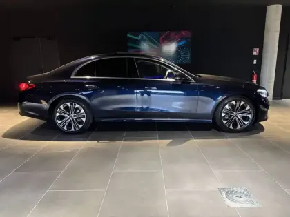 Photo 14 Mercedes Classe E  220 d 9G-Tronic