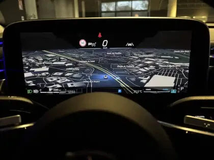 Photo 8 Mercedes Classe E  220 d 9G-Tronic