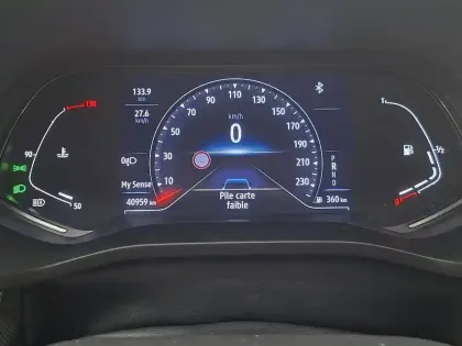 Photo 37 Renault Arkana  TCe 140 EDC FAP - 21B