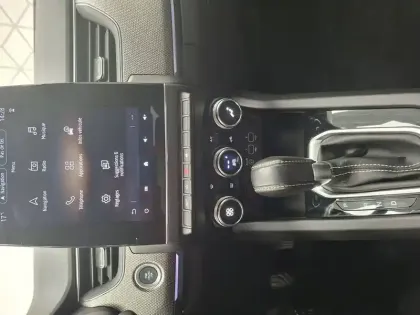 Photo 35 Renault Arkana  TCe 140 EDC FAP - 21B