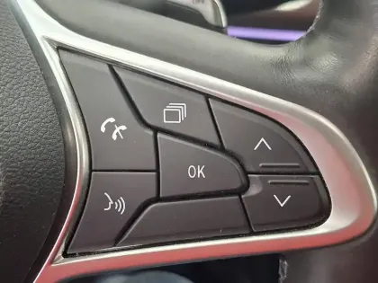 Photo 34 Renault Arkana  TCe 140 EDC FAP - 21B