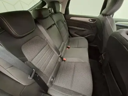 Photo 19 Renault Arkana  TCe 140 EDC FAP - 21B