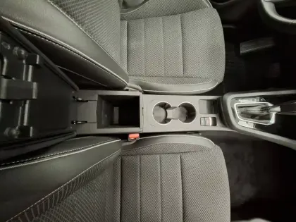 Photo 28 Renault Arkana  TCe 140 EDC FAP - 21B