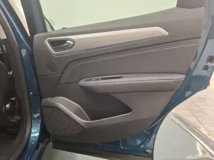 Photo 21 Renault Arkana  TCe 140 EDC FAP - 21B