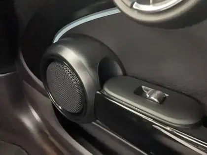 Photo 46 Mini Mini Hatch 3 Portes Cooper SE 184 ch