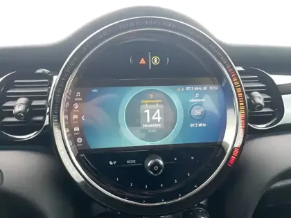 Photo 24 Mini Mini Hatch 3 Portes Cooper SE 184 ch