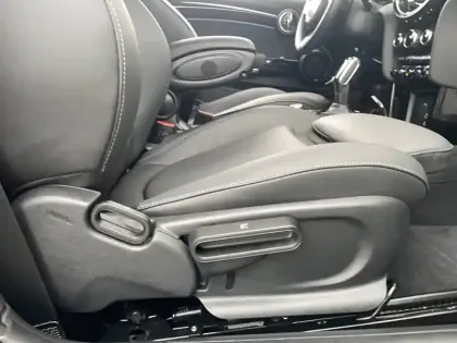 Photo 34 Mini Mini Hatch 3 Portes Cooper SE 184 ch