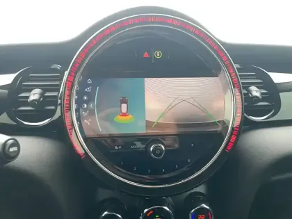 Photo 14 Mini Mini Hatch 3 Portes Cooper SE 184 ch