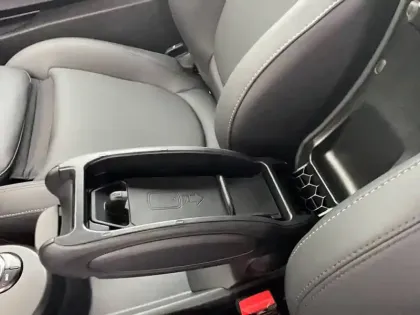 Photo 40 Mini Mini Hatch 3 Portes Cooper SE 184 ch