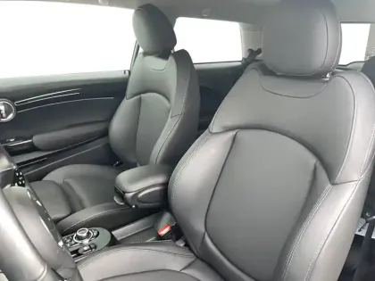 Photo 8 Mini Mini Hatch 3 Portes Cooper SE 184 ch