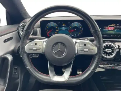 Photo 10 Mercedes CLA  Coupé 200 7G-DCT