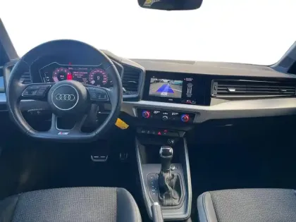 Photo 10 Audi A1  Sportback 40 TFSI 207 ch S tronic 7