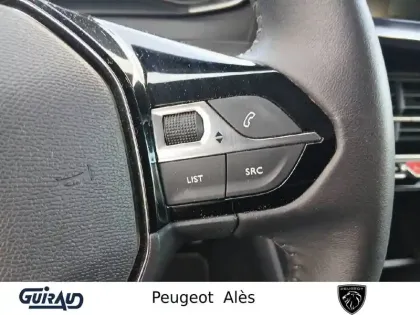 Photo 13 Peugeot 208  PureTech 100 S&S BVM6